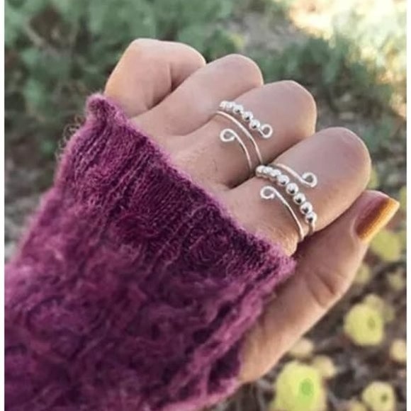 Jewelry - NWT Gold Tone Adjustable Wrap Anxiety Relief Fidget Ring